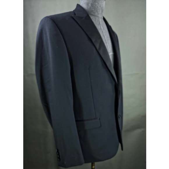 bar III Tuxedo Jacket Mens 42R Black Wool Blend Quiet Luxury Business Casual NWT - Picture 3 of 10